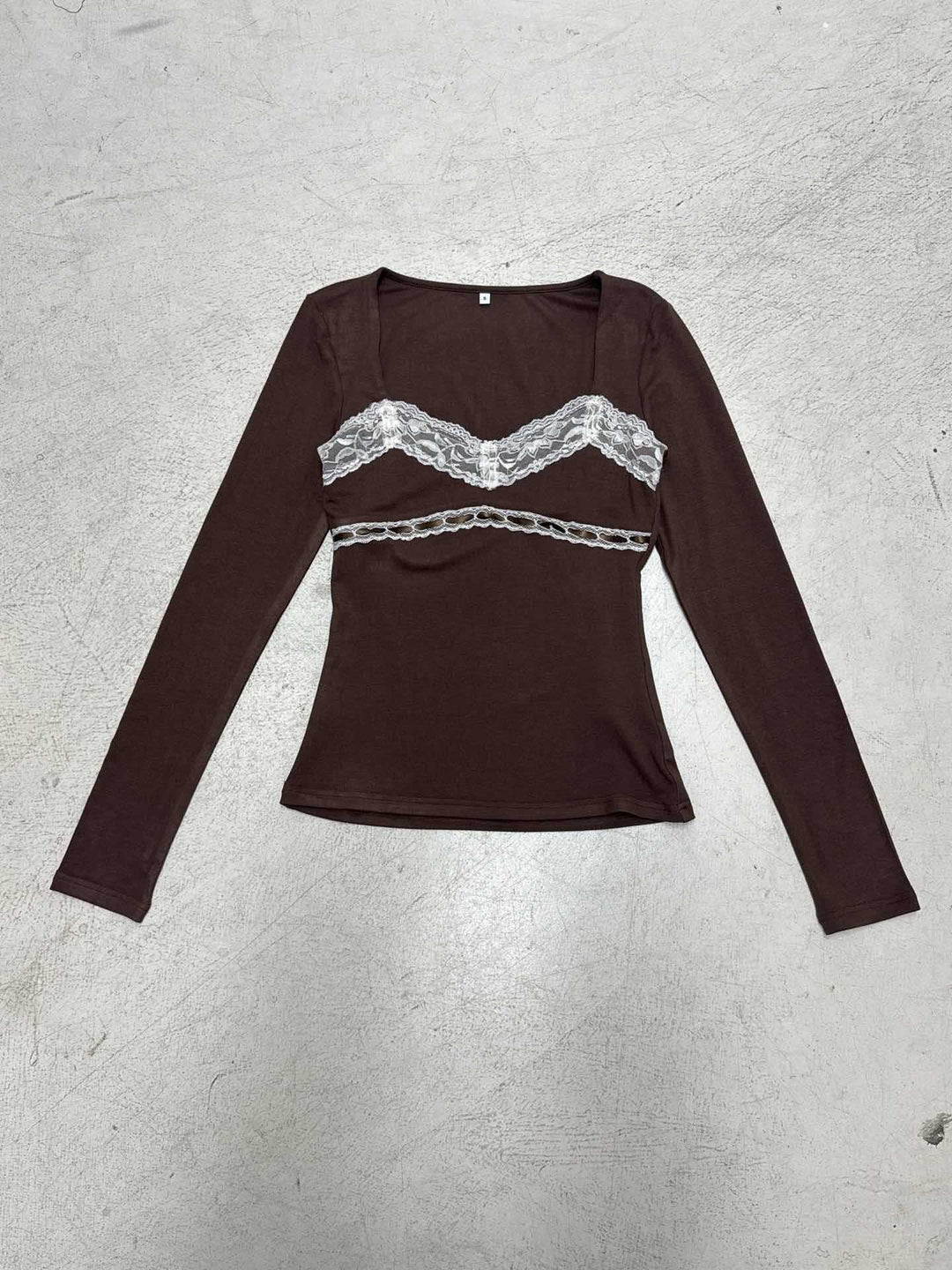 Damen Figurbetontes Langarmshirt mit integriertem Spitzen‑Bustierdetail Echo Archiv