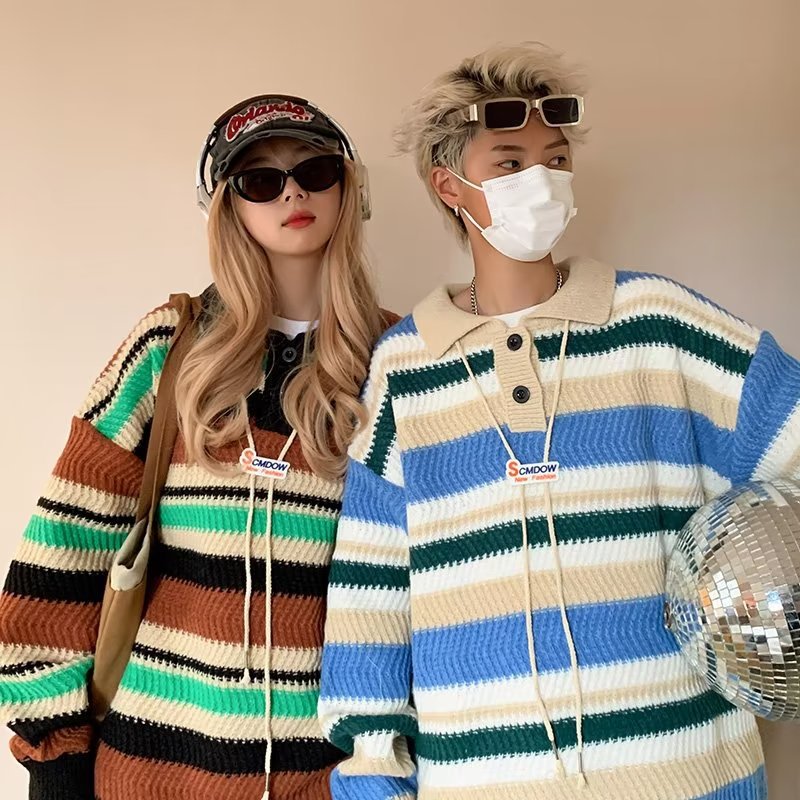 Herren lässige Strickjacke mit stylischem Kragen und kontrastierenden Streifen Echoarchiv
