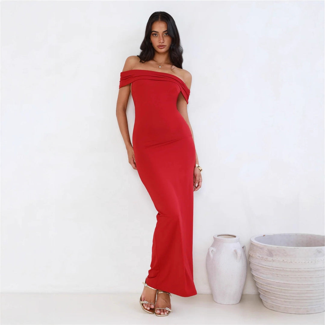 Damen Elegantes Maxikleid mit Off-Shoulder Schnitt und figurbetonter Passform Echo Archiv
