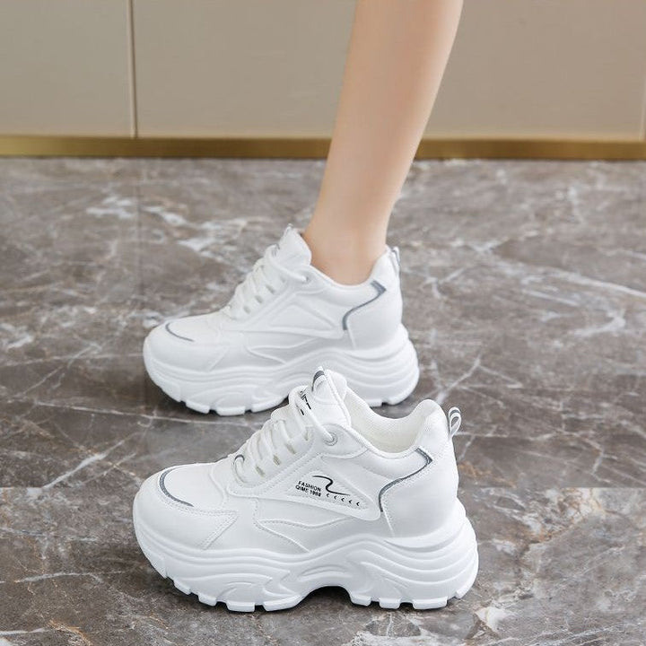 Damen Sportliche Chunky Sneakers mit robuster Profilsohle Echo Archiv