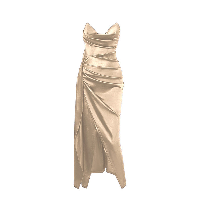 Damen figurbetontes Abendkleid mit asymmetrischem Saum und elegantem Schnitt Echo Archiv