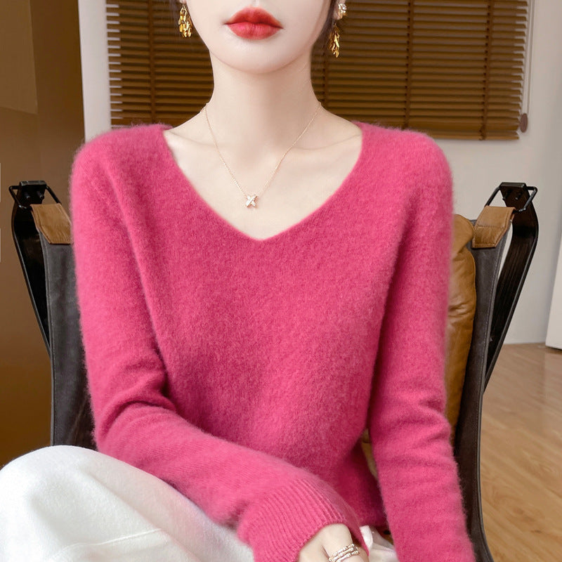 Damen Kuscheliger V‑Ausschnitt Feinstrickpullover aus Mohair‑Mix mit flauschiger Oberfläche Echoarchiv