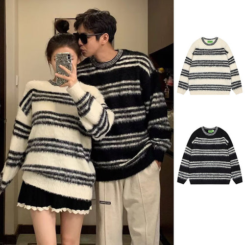 Damen Gemütlicher, gestreifter Grobstrickpullover Echoarchiv