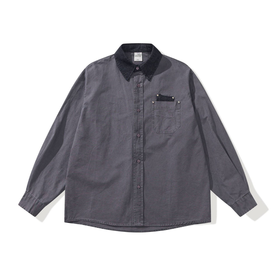 Herren Oversize‑Hemdjacke mit kontrastierendem Cordkragen und dekorativer Brusttasche Echoarchiv