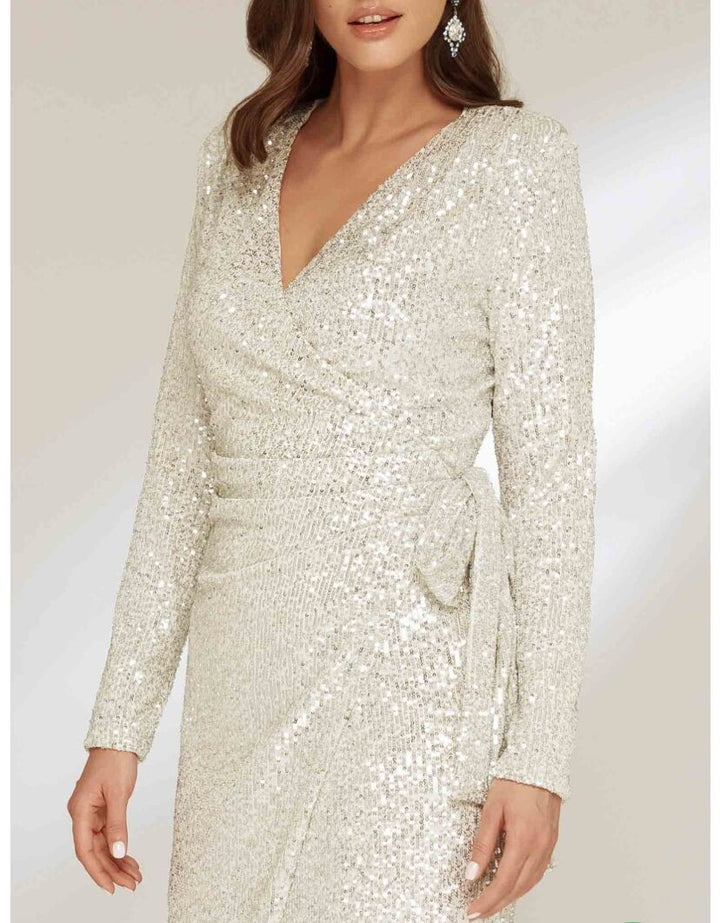 Damen Glamouröses Pailletten-Kleid mit Wickeloptik und langen Ärmeln Echo Archiv