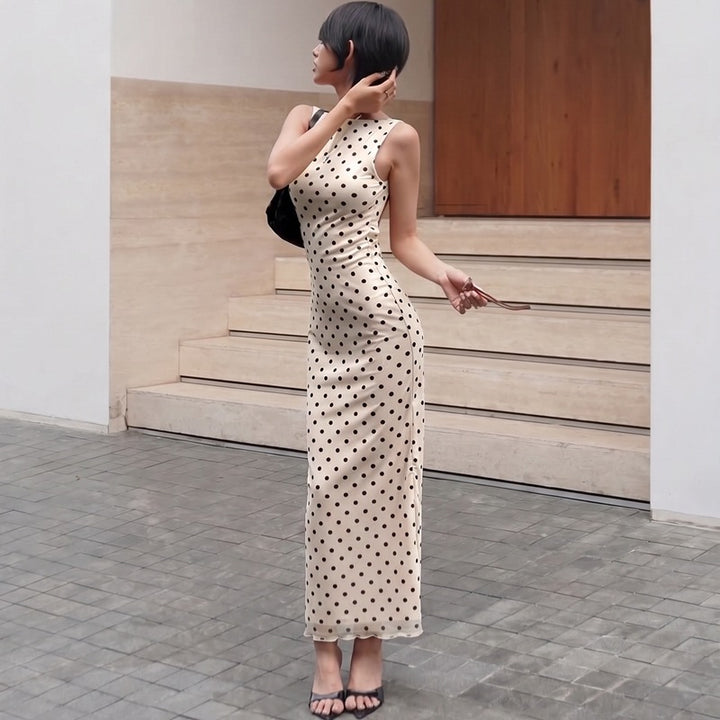 Damen Elegantes Maxikleid mit Punktdesign und figurbetontem Schnitt Echo Archiv