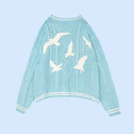 Damen nan kurze gestrickte V Ausschnitt Strickjacke mit Zopfmuster und Perlmuttknöpfen Echo Archiv