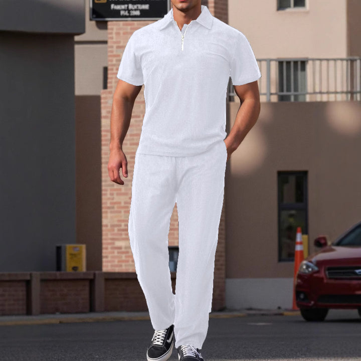 Herren modernes Freizeit Set mit hochwertigem Kurzarm-Polo und bequemen Jogginghosen Echoarchiv