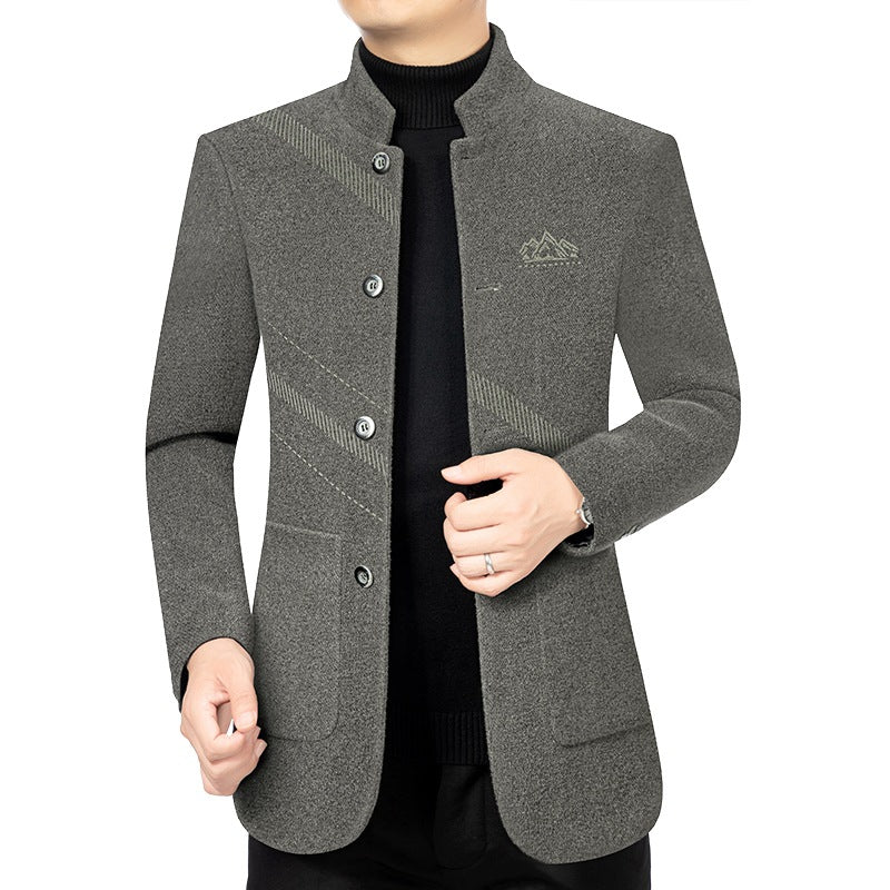 Herren Kurzmantel mit Stehkragen aus Wollmix und diagonalem Struktur-Design – Montevé