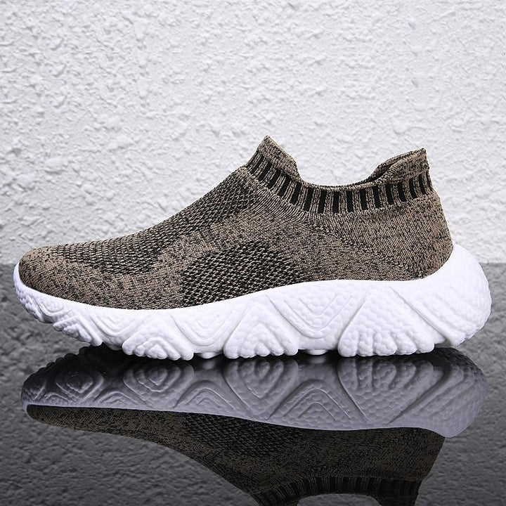 Unisex nan Schlupfschuh-Citywalker mit elastischem Maschenoberteil und skulpturierter Wellenlaufsohle Echo Archiv