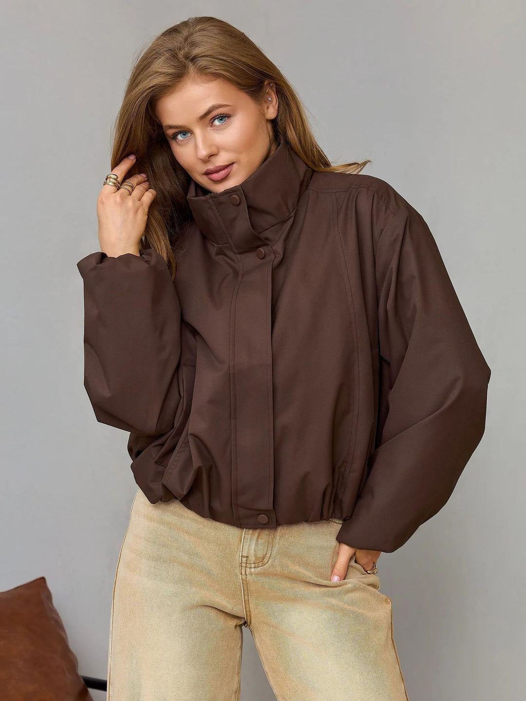 Damen Modische und bequeme Übergangsjacke – Célinea