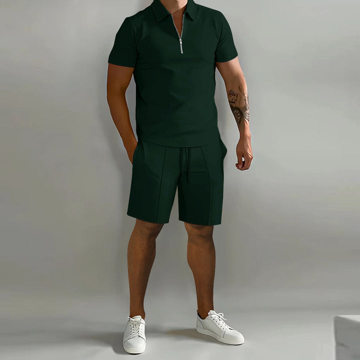 Herren sportliches Kurzarm-Poloshirt mit Reißverschluss und passenden Shorts Echoarchiv
