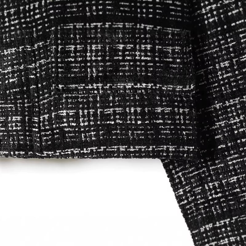 Damen Boxy-Tweedjacke im Bouclé‑Look mit verdeckter Knopfleiste und kastiger Silhouette Echo Archiv