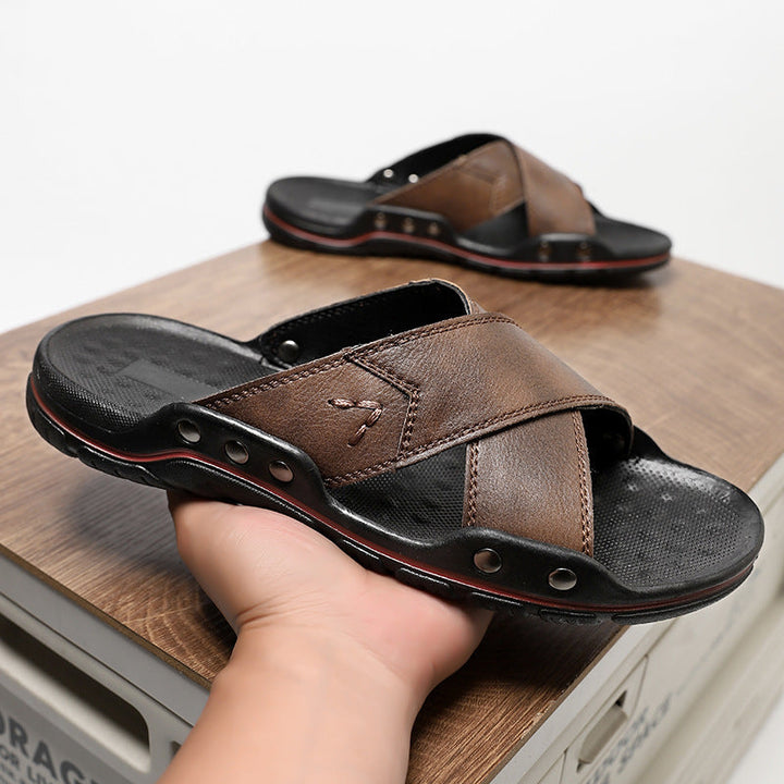 Herren Komfortable und modische Ledersandalen mit verstellbarem Riemensystem Echoarchiv
