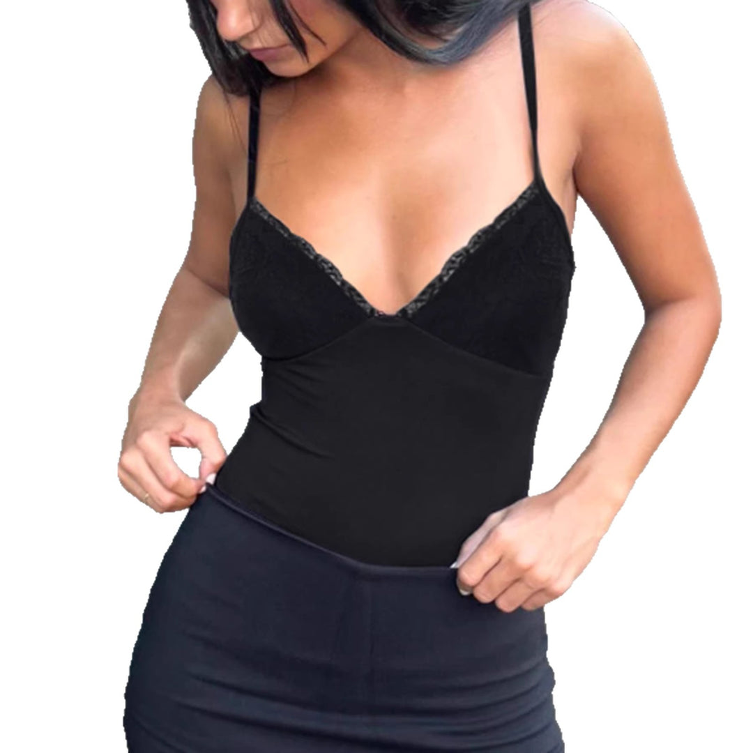 Damen eleganter Spitzen-Bodysuit mit feinen Trägern Echo Archiv