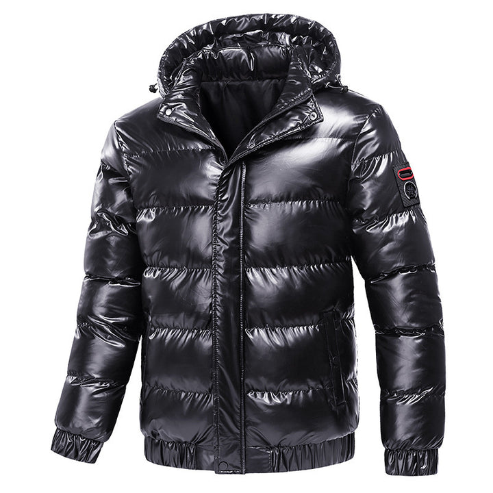 Herren glänzende Winterjacke mit isolierender Kapuze und modernen Steppdetails Echoarchiv
