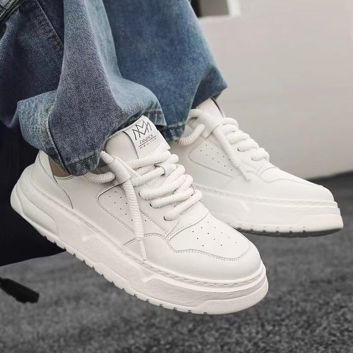 Damen sportliche Chunky Sneakers mit robustem Profil und komfortabler Dämpfung Echo Archiv