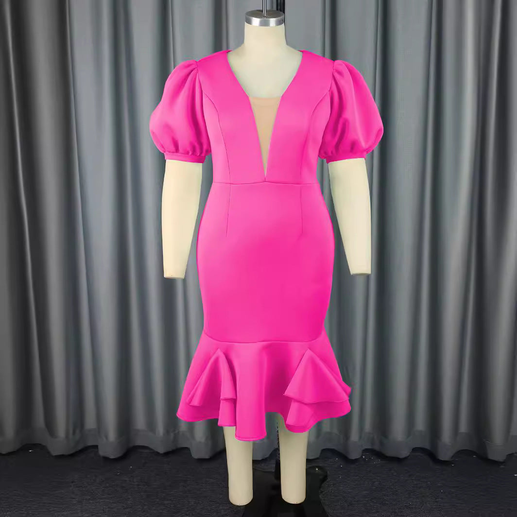 Damen figurbetontes Kleid mit voluminösen Puffärmeln und Rüschenabschluss Echo Archiv