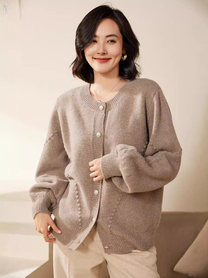 Damen Strickcardigan mit Strukturmuster, Ballonärmeln und Perlmuttknopfleiste Echoarchiv
