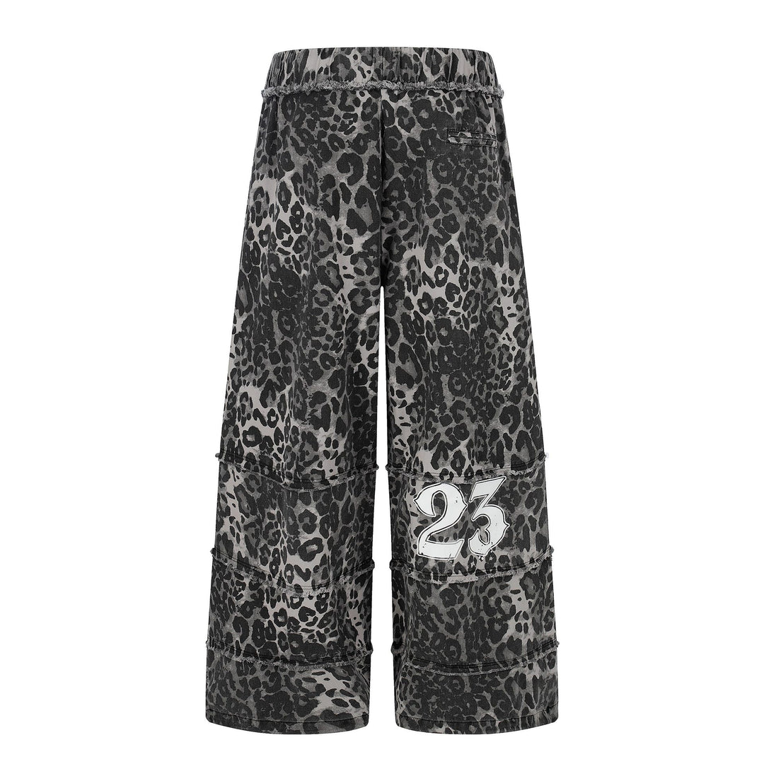 Damen Weite Cargo-Culotte-Shorts mit Fransenstufen und Totenkopf-Print Echoarchiv