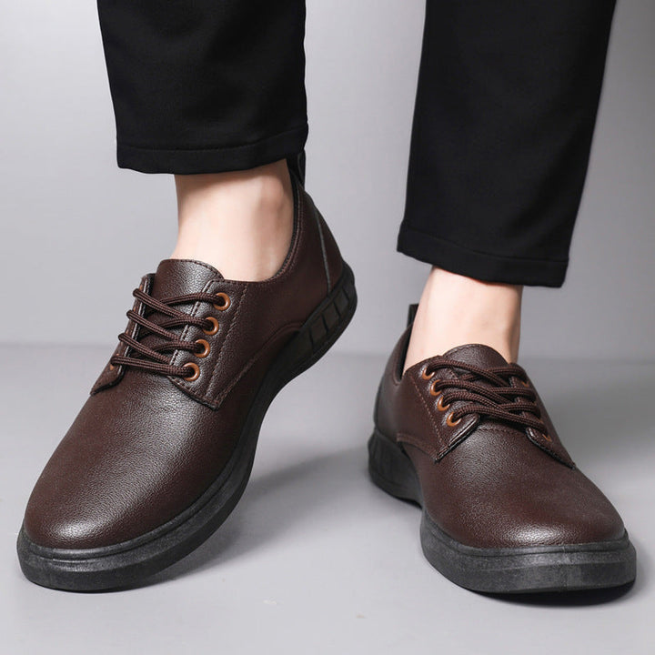 Herren Schnürschuhe mit rutschfester Sohle und ergonomischer Dämpfung – Tavélo