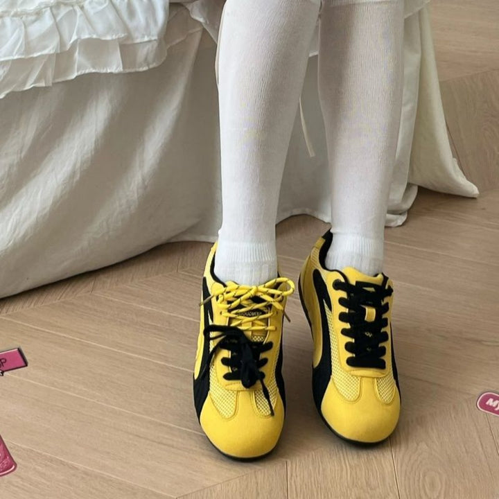 Damen Lauf-Sneaker mit atmungsaktiver Mesh-Oberfläche und griffiger Gummisohle Echo Archiv