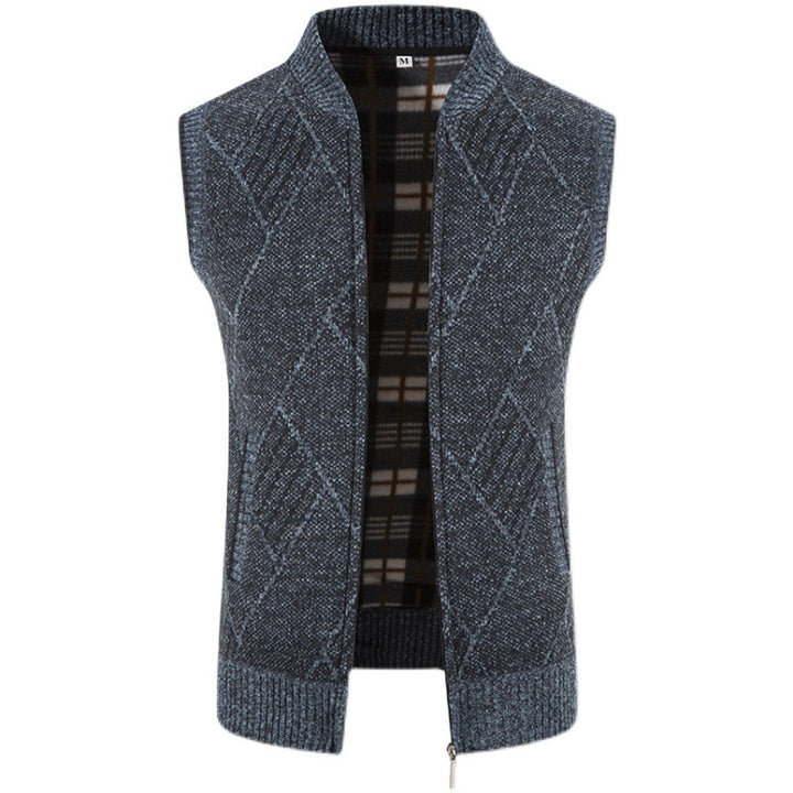 Herren Strickjacke ohne Ärmel mit modernem Zopfmuster Echoarchiv
