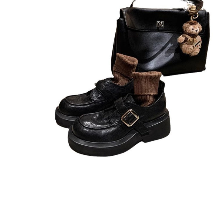Damen Chunky-Loafer mit markanter Plateausohle und dekorativem Schnallenriemen Echo Archiv