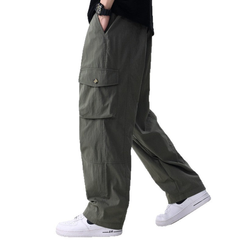 Herren Weite Utility-Cargohose aus Baumwollmix mit Kordelzugbund und aufgesetzten Klappentaschen Echoarchiv