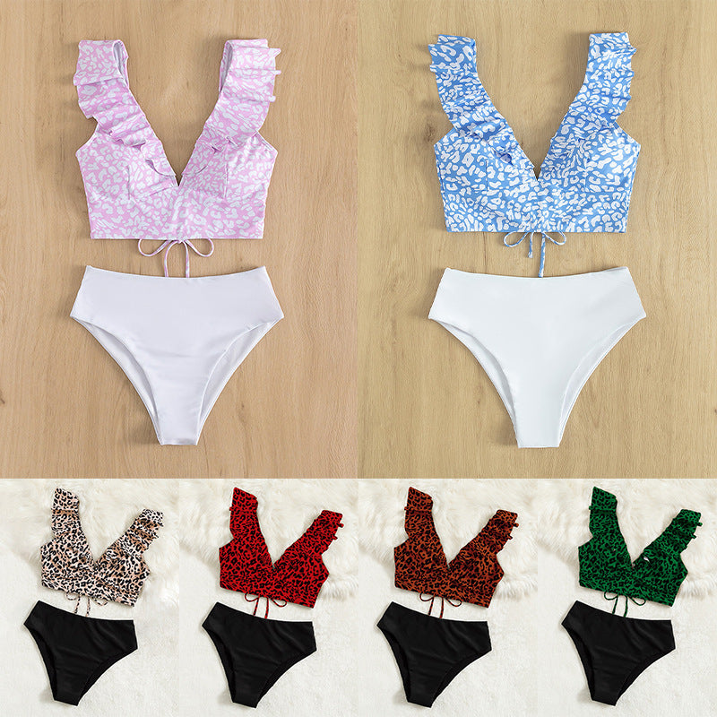 Damen Triangel-Bikini mit Rüschen und hohem Beinausschnitt Echo Archiv