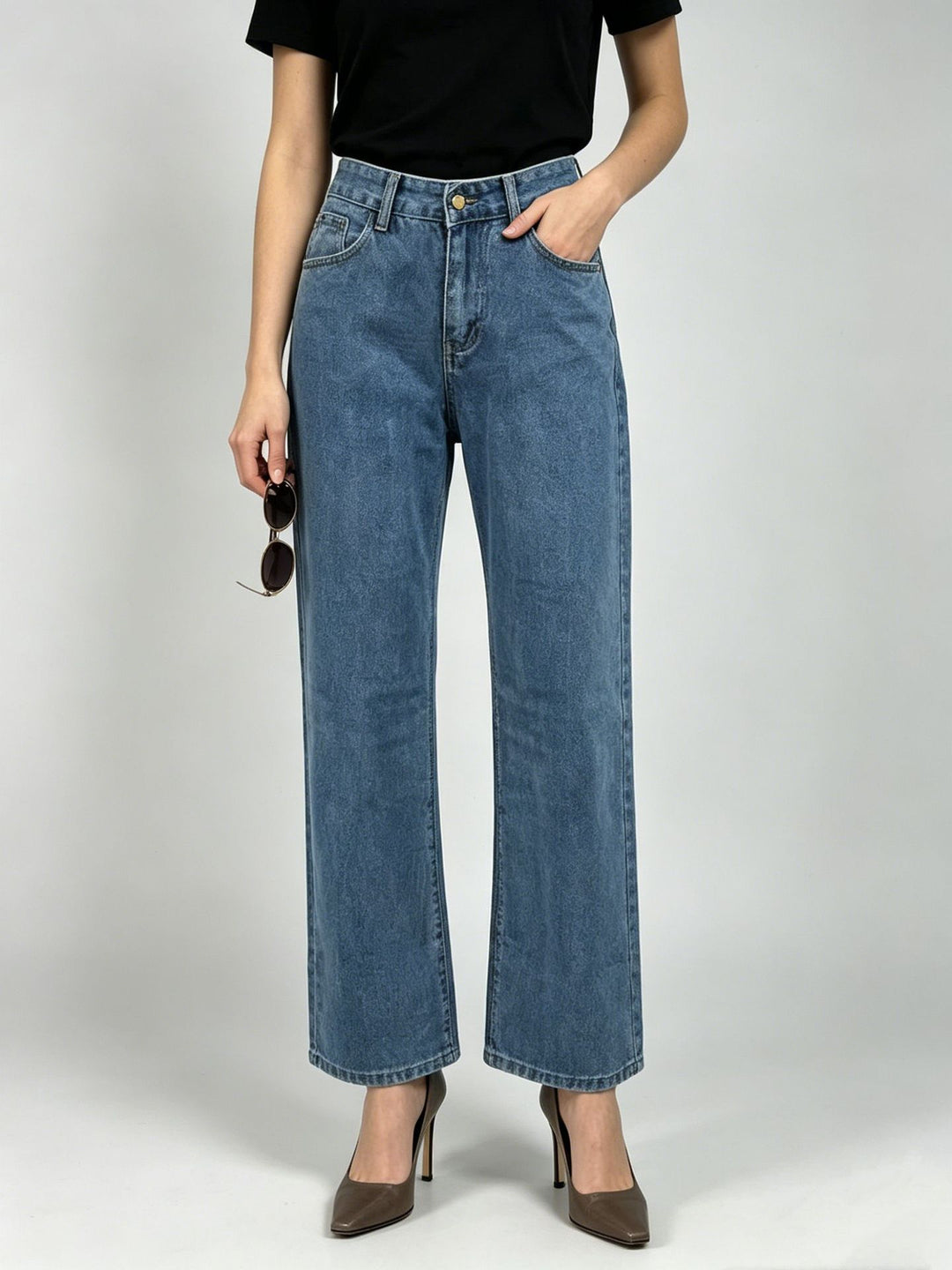 Damen nan hochgeschnittene Straight-Leg-Jeans mit geradem Bein und dezenter Vintage-Waschung Echo Archiv