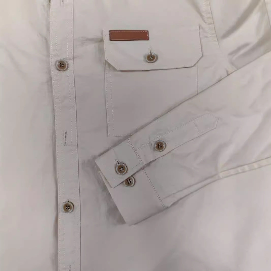 Herren Langarm-Hemd mit robusten Brusttaschen und klassischem Button-Down-Kragen Echoarchiv