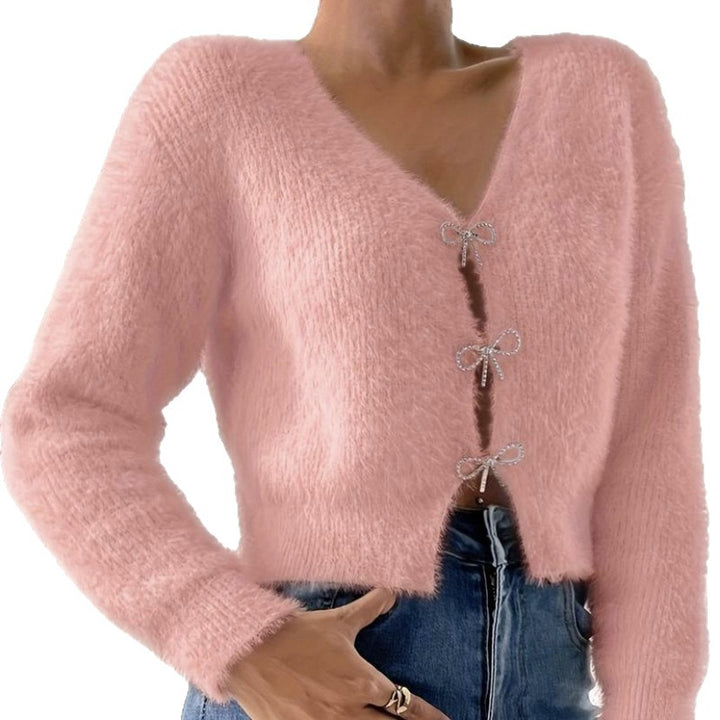 Damen Flauschiger Cropped-Cardigan mit V-Ausschnitt und Schleifen‑Verschlüssen – Veloura