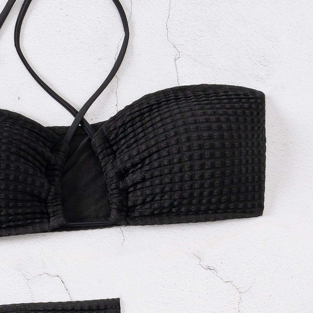 Damen Bandeau-Bikini mit verstellbaren Trägern und schnürbarem Rock Echo Archiv