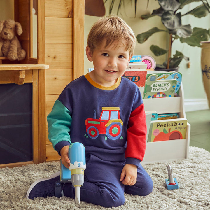 Jungen Sweatshirt- und Jogginghose-Set mit aufregendem Traktor-Design Echo Archiv