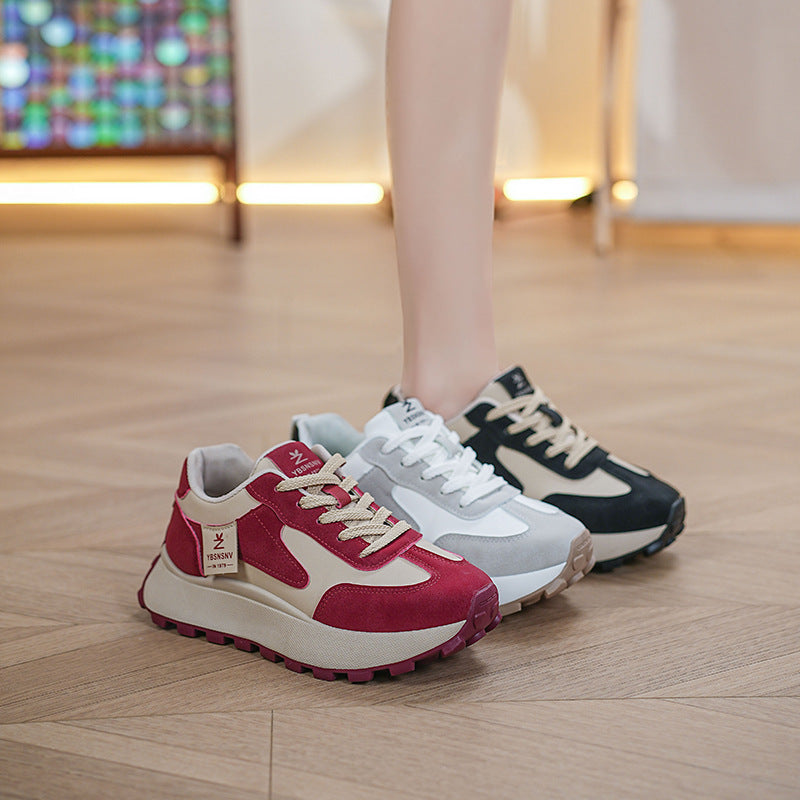Damen Sportliche Sneaker mit atmungsaktiven Mesh-Einsätzen und dämpfender Sohle Echo Archiv