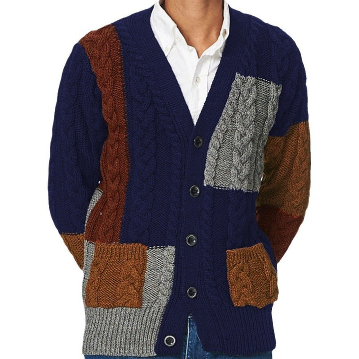 Herren Grobstrick Cardigan mit farbigen Akzenten und praktischen Taschen Echoarchiv