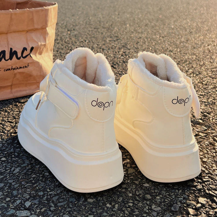 Damen Hohe Winter-Sneaker mit warmem Innenfutter und praktischem Klettverschluss Echo Archiv