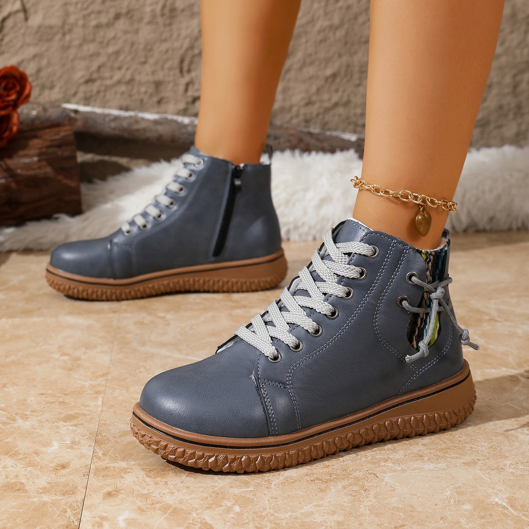 Damen gefütterte Schnürstiefelette mit Teddyfutter, seitlichem Reißverschluss und profilierter Gummisohle Echo Archiv