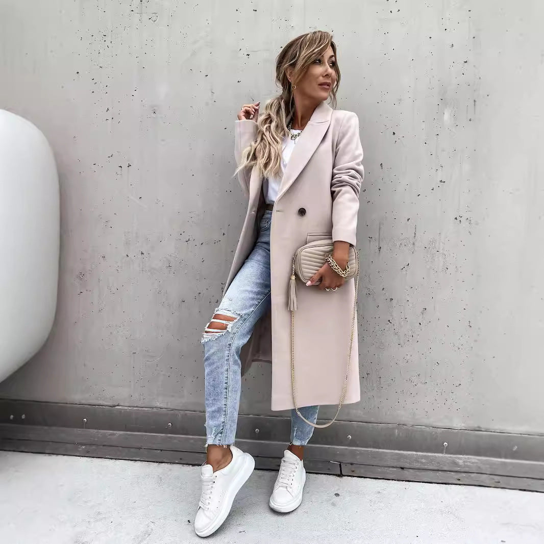 Damen nan klassischer Wollmantel mit doppelreihiger Knopfleiste und Oversize-Schnitt Echo Archiv