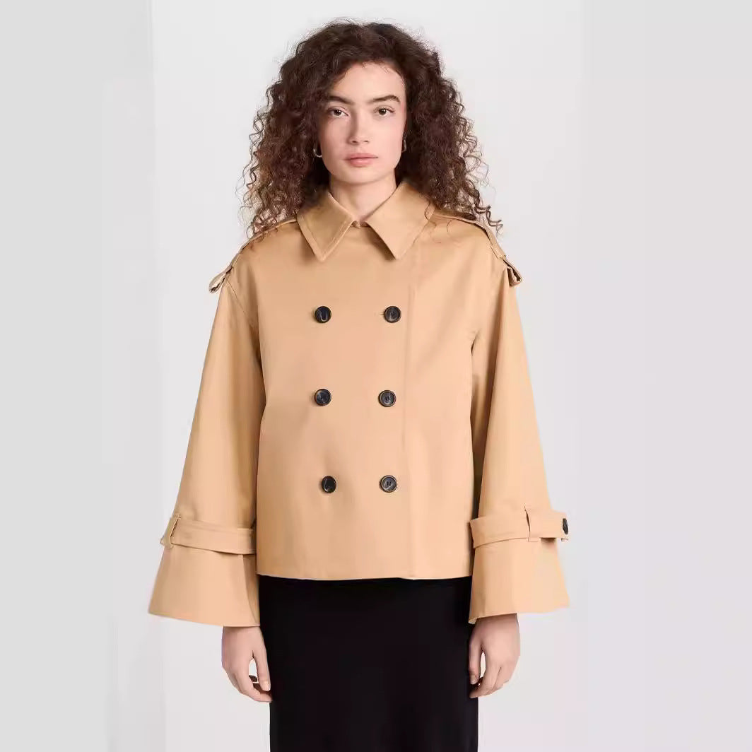 Damen Kurzer Doppelreihiger Trenchcoat im Boxy-Schnitt Echoarchiv
