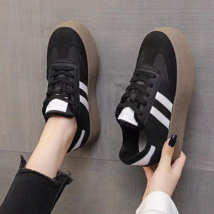Damen Sportliche Sneakers mit gepolsterter Sohle und strapazierfähigem Design Echo Archiv
