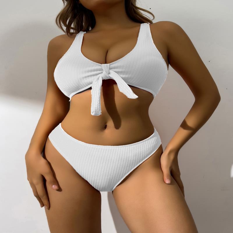 Damen Badeanzug im stilvollen Crop-Top Design mit Knotendetail Echo Archiv