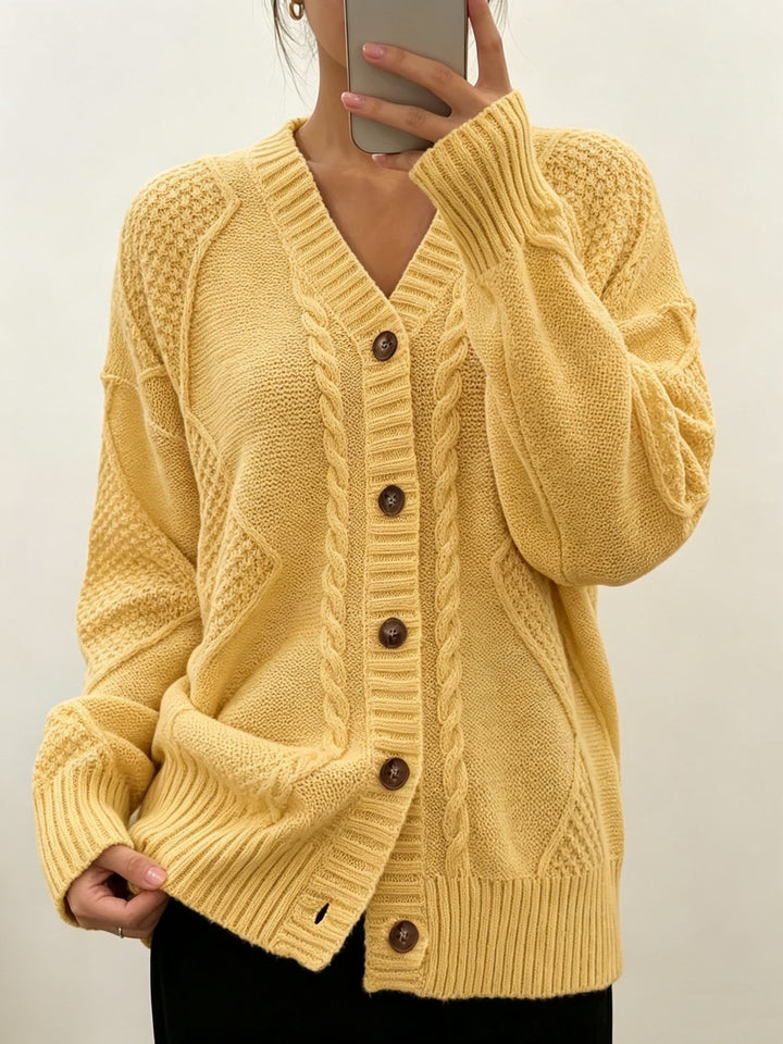 Damen Oversize Strickcardigan mit Zopf- und Strukturdetails – Veloura