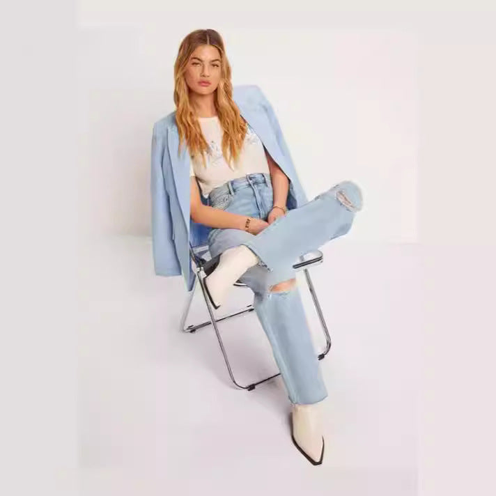 Damen High-Waist Jeans mit fransigem Saum und modischen Rissdetails Echo Archiv