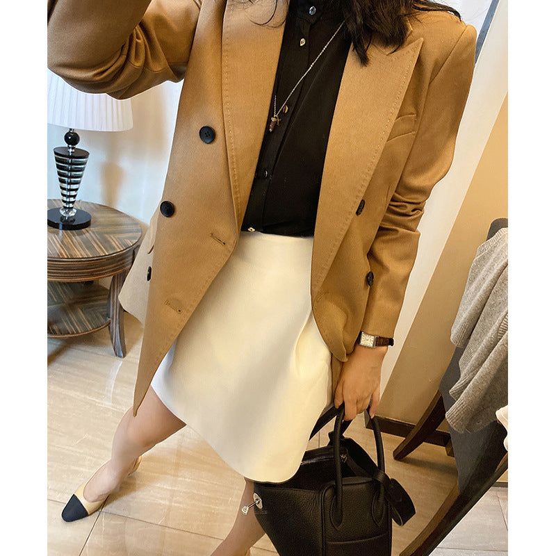 Damen Elegante Bluse mit Modischem Schnitt Echoarchiv