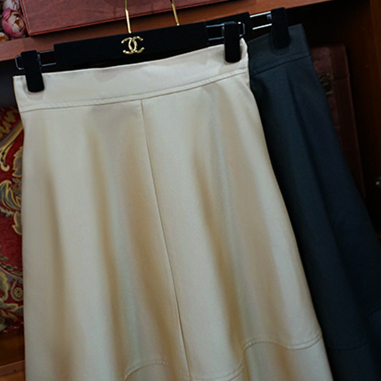 Damen Eleganter, schwingender Lederrock Echoarchiv
