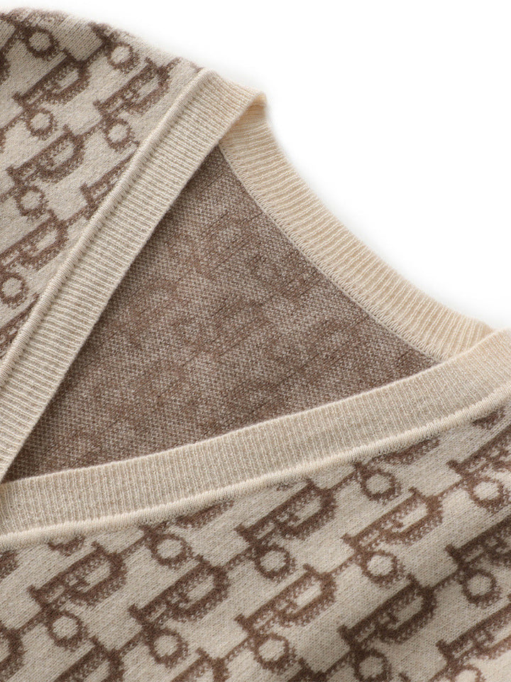 Damen Gemusterter Jacquard-Strickcardigan mit V-Ausschnitt und Perlmuttknöpfen Echoarchiv