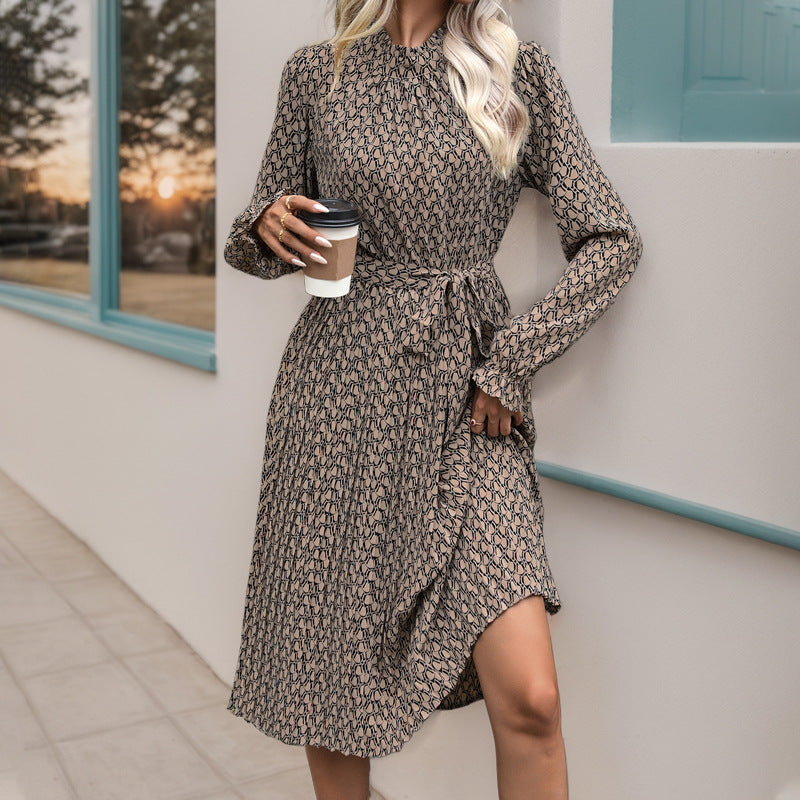 Damen Midikleid mit Stehkragen, taillierter Schärpe & asymmetrischem Saum Echoarchiv