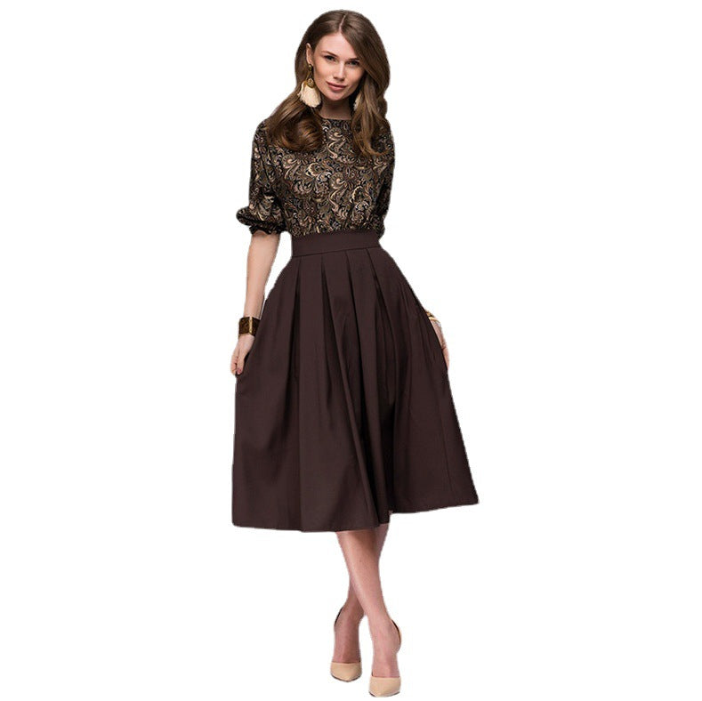 Damen Midikleid mit tailliertem Oberteil aus Jacquard und weitem Faltenrock Echo Archiv
